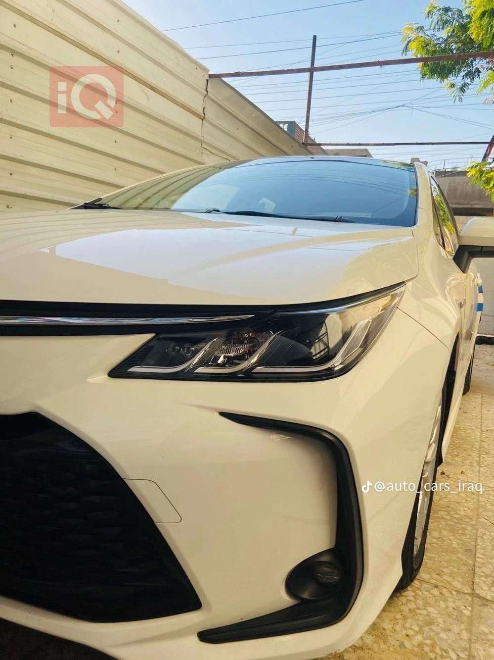 تۆیۆتا کۆرۆلا